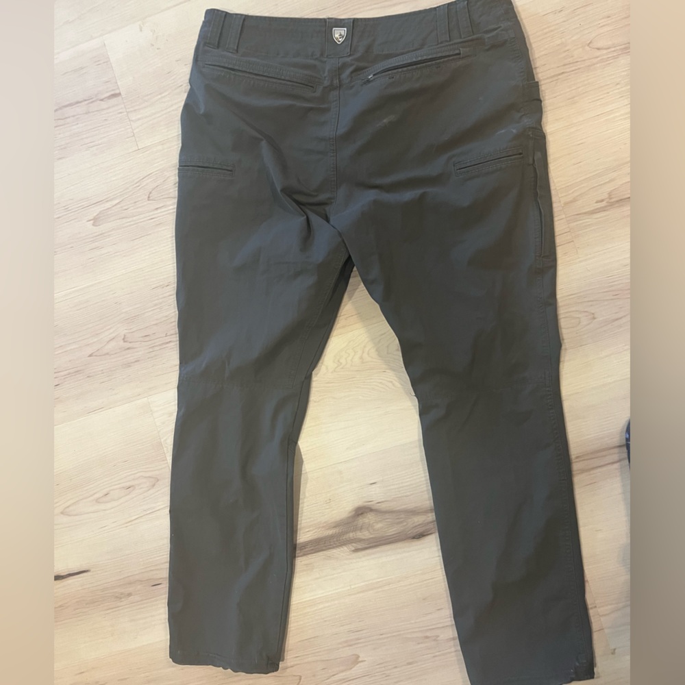 Men’s Kühl pants 34x30 like new